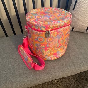 Amika cooler bag